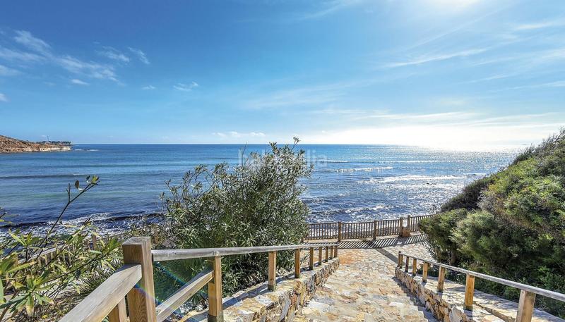 Foto b16e0aa3-cabe-4561-a448-1fc2a72fd7e1. Dachwohnung mit parking pool in Torreblanca Torrevieja