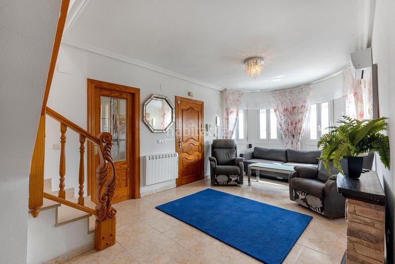 Foto 776a40d2-5201-4d6b-b207-bb101e47c810. Chalet avec chauffage parking piscine dans Los Balcones-Los Altos Torrevieja