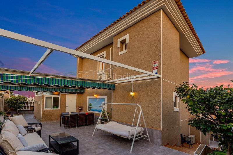 Foto e120ddd1-4518-4645-bbb4-15ea3b39e597. Chalet avec chauffage parking piscine dans Los Balcones-Los Altos Torrevieja