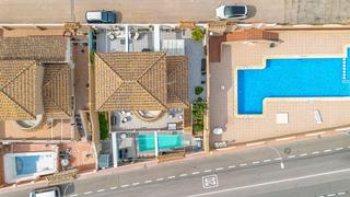 Xalet  Avenida altos los. Exclusiva villa independiente de estilo mediterrneo con vistas