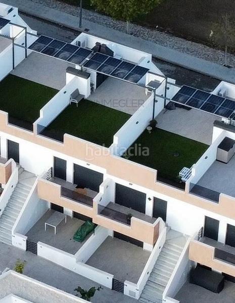 Foto 5dcdbcdd-db41-4a32-aaea-f9bee6b30957. House with parking pool in Pilar de la Horadada ciudad Pilar de la Horadada