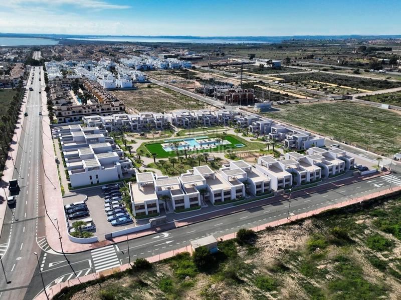 Foto a3eab93c-139a-4190-bd87-4e002a42aa0b. Casa amb aparcament piscina a Rojales