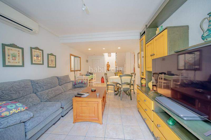 Foto 32fc236e-08a7-4181-9c77-3d660e2350f7. Semi detached house with pool in Aguas Nuevas Torrevieja