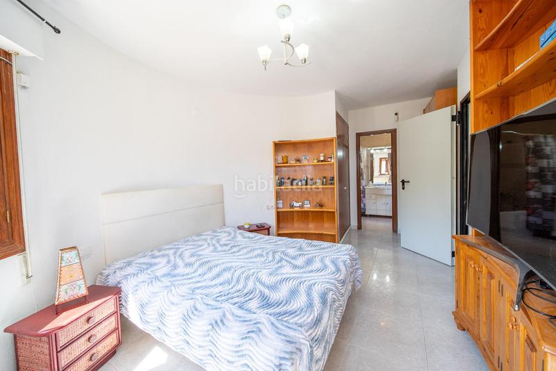 Foto 32066e51-8de2-42f8-bbda-328b2b68fc15. Chalet with parking pool in Villamartín-Las Filipinas Orihuela