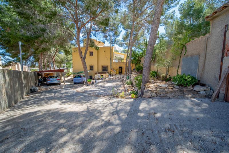 Foto 47df3921-7ccb-4873-a2c3-8a18780104a3. Chalet with parking pool in Villamartín-Las Filipinas Orihuela