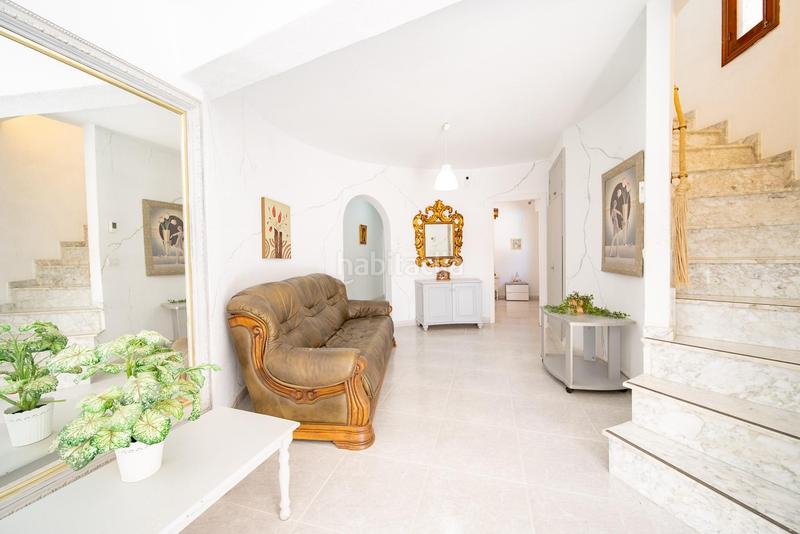 Foto c83fbb6c-690c-4a8f-b7e8-9307ebffffa4. Chalet with parking pool in Villamartín-Las Filipinas Orihuela