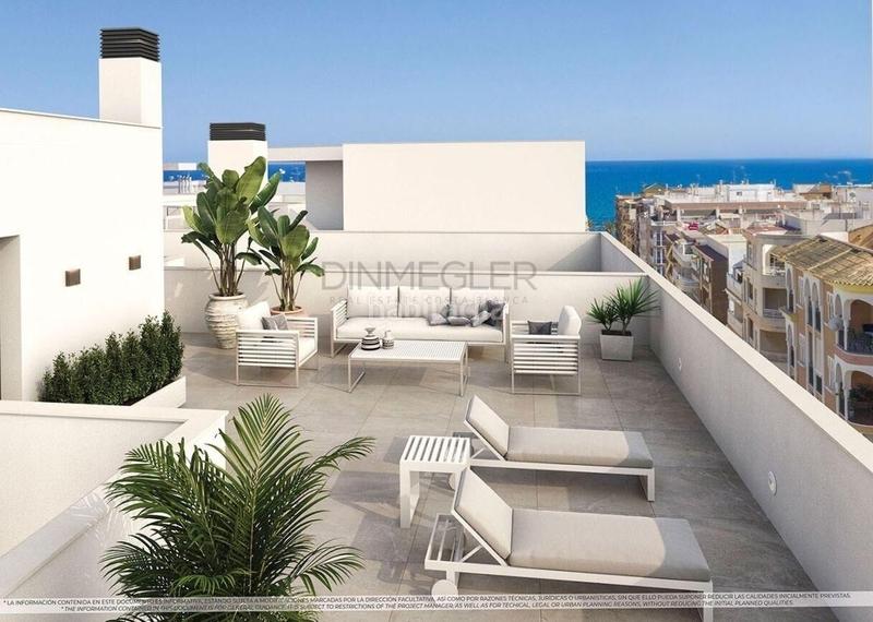 Foto 034441ba-a106-44c3-a5aa-c5e0511e7c81. Attico con riscaldamento parcheggio piscina in Avenida Habaneras - Curva de Palangre Torrevieja