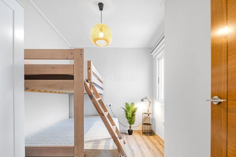 Foto 0af96633-b792-42b0-bfb9-e55655be8acd. Casa adossada amb aparcament piscina a Los Balcones-Los Altos Torrevieja