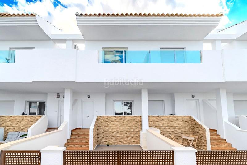 Foto dbdeae84-9711-4a52-a355-58463d5fc712. Casa adossada amb aparcament piscina a Los Balcones-Los Altos Torrevieja