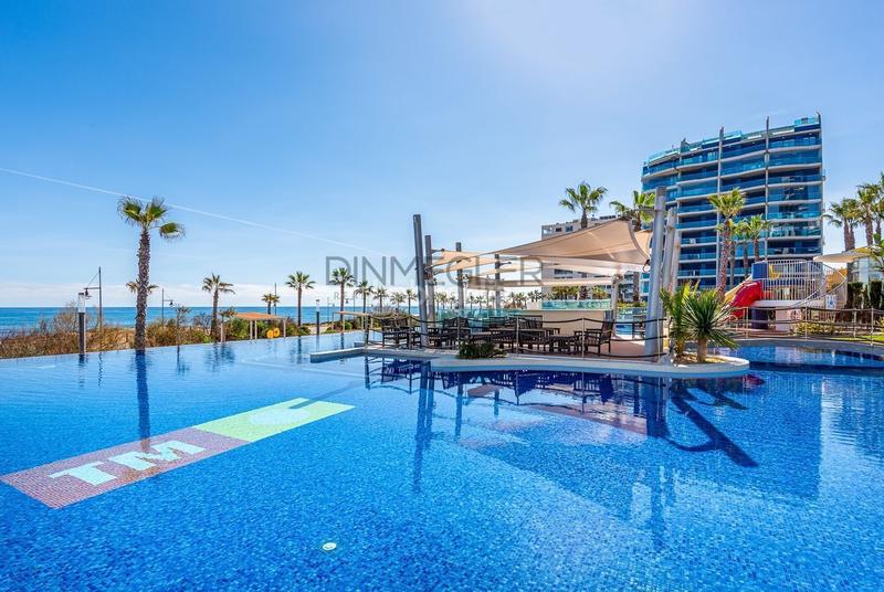 Foto e13c7838-c312-4303-b5f4-d12a67eb102d. Appartement avec parking piscine dans Punta Prima Torrevieja
