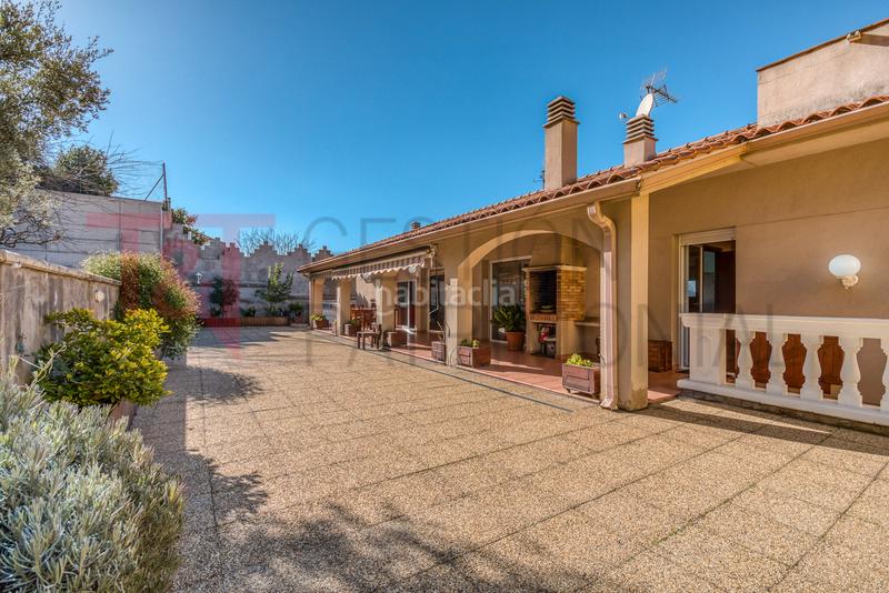 Foto c2efed01-6d44-4d63-ad22-002c4b8e9dc3. Maison avec chauffage dans Sant Fost de Campsentelles