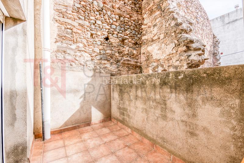 Foto 9091528b-4d19-4a37-be33-e53c4ce50fe3. Edifici a La Vila Llançà