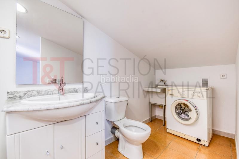 Foto e290e5d5-86f7-411b-962e-bd90d9635787. Edifici a La Vila Llançà