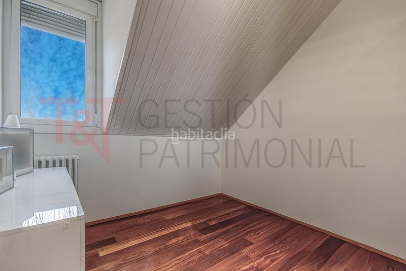 Foto 7d12878c-2221-4111-9d7b-0d0ceb030071. Casa a carrer del vallès 3 a Canovelles