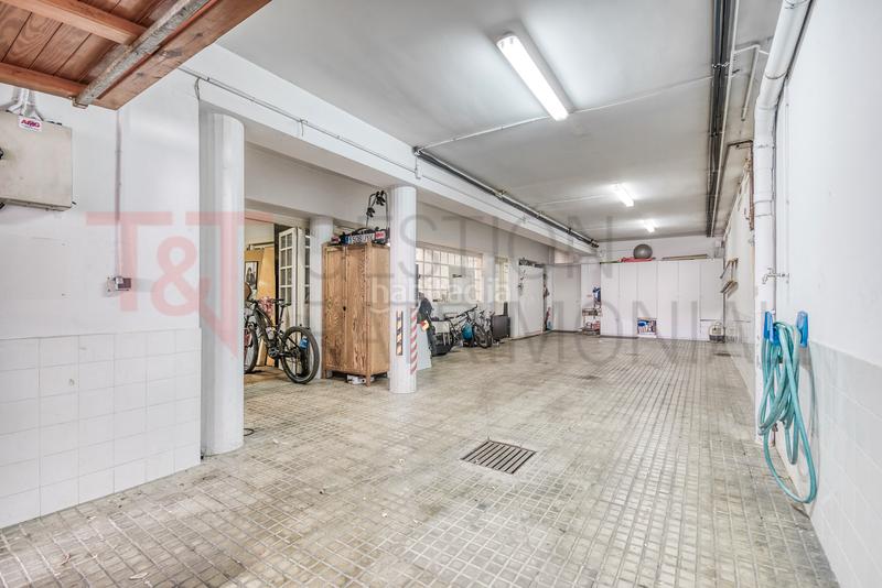 Foto b1dc2609-c2a3-4138-bd28-b0409575193c. Casa a carrer del vallès 3 a Canovelles