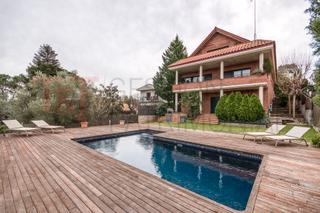 Maison dans Mira-sol. Casa 5 habitaciones, exclusividad y diseo.