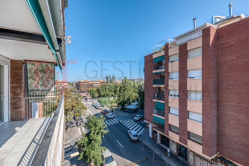 Foto 3a46a875-7e23-42c4-89cb-a4b2e7ac9328. Appartamento con riscaldamento in Catalunya - Fontetes Cerdanyola del Vallès