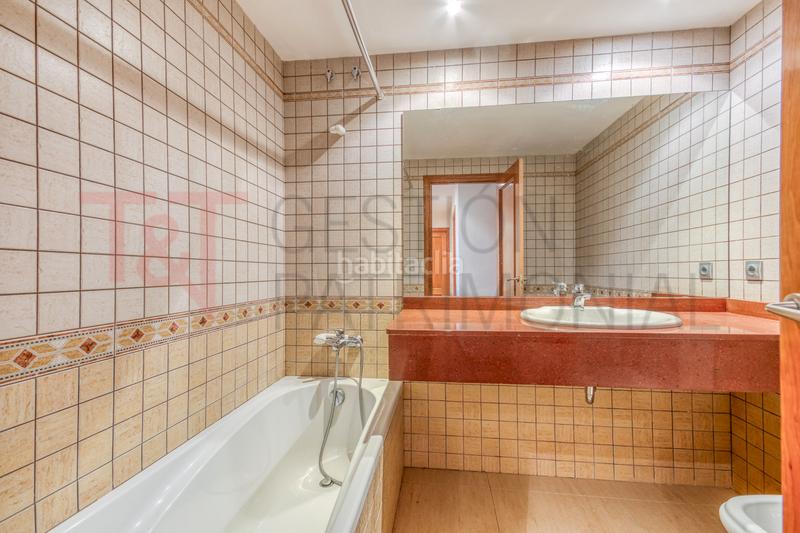 Foto 61f523ce-c2a6-4995-8b58-cbc2ad776880. Casa con riscaldamento parcheggio piscina in Roca Grossa Lloret de Mar