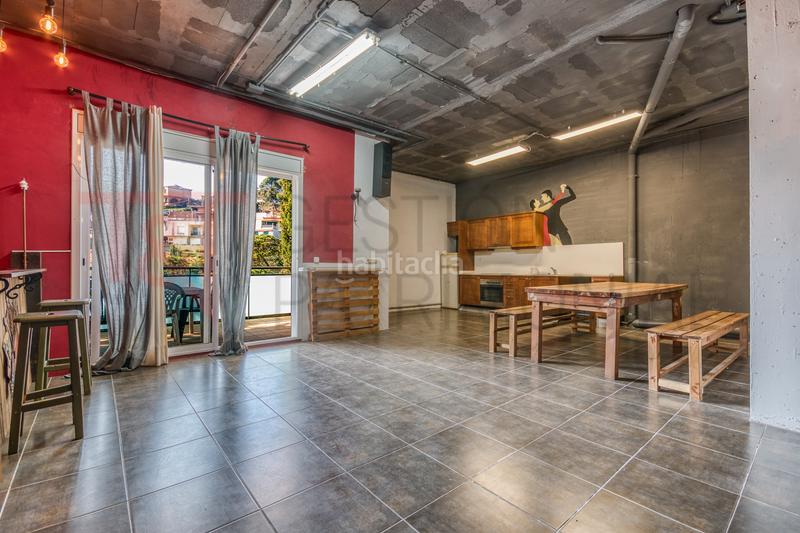 Foto ef6d9471-46d5-4ffe-9646-e63c481bd989. Casa con riscaldamento parcheggio piscina in Roca Grossa Lloret de Mar