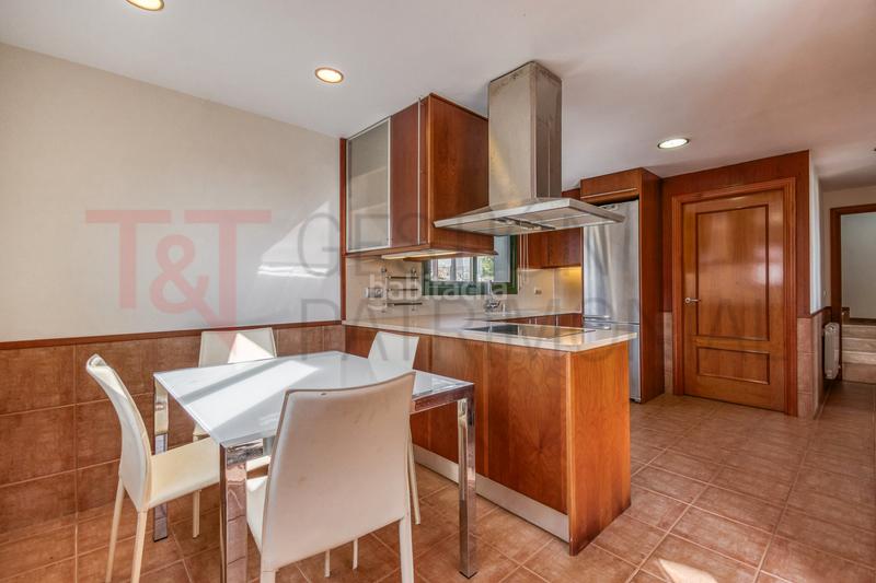 Foto fc40da6e-4eba-4a93-8ddd-84267c7ef2cf. Casa con riscaldamento parcheggio piscina in Roca Grossa Lloret de Mar