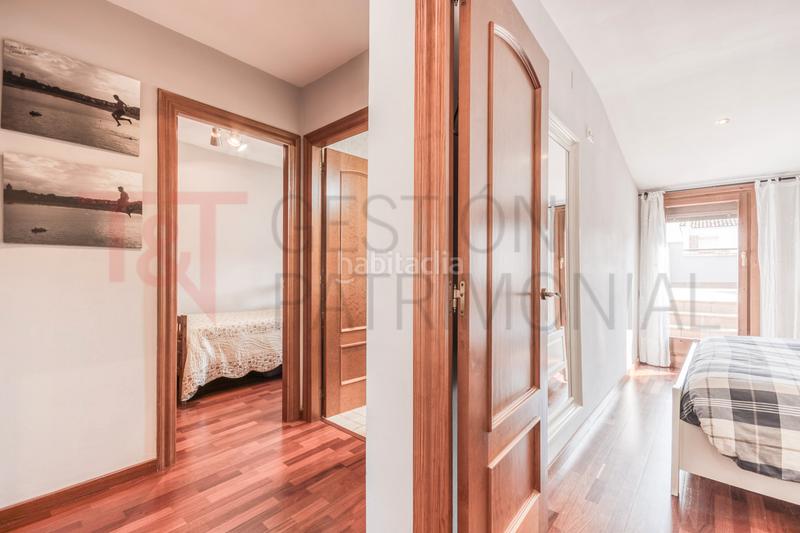 Foto 578c33e2-c586-4145-a203-b9e35a11fe36. Casa adossada a carrer sant jordi 20 a Borges Blanques (Les)