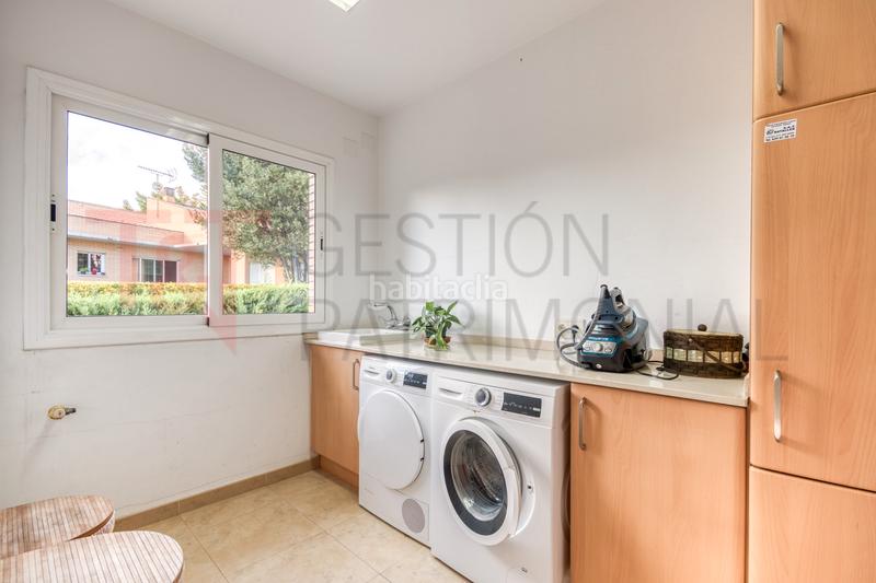 Foto 05344425-de9c-42d6-995f-00d032b858c8. Haus in carrer d'olof palme 23 in Castellarnau Sabadell