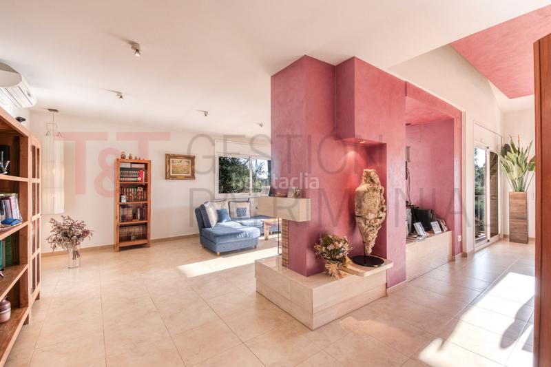 Foto 0e92b1b5-1c2a-46e9-a141-6877731c8d25. Haus in carrer d'olof palme 23 in Castellarnau Sabadell