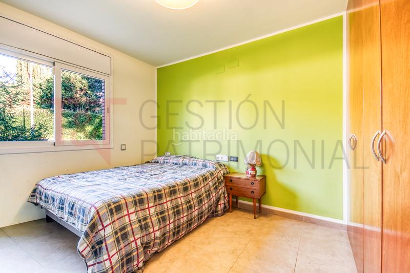 Foto a9b3320e-98cc-4ed3-a7d6-7f727af137b1. Haus in carrer d'olof palme 23 in Castellarnau Sabadell