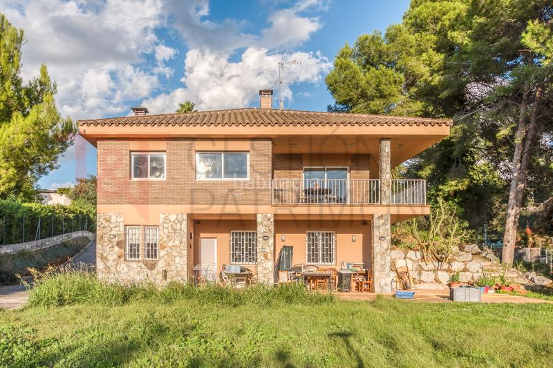 Foto b7251e2b-4a6e-4efb-ba25-5f9d33408fa6. Haus in carrer d'olof palme 23 in Castellarnau Sabadell