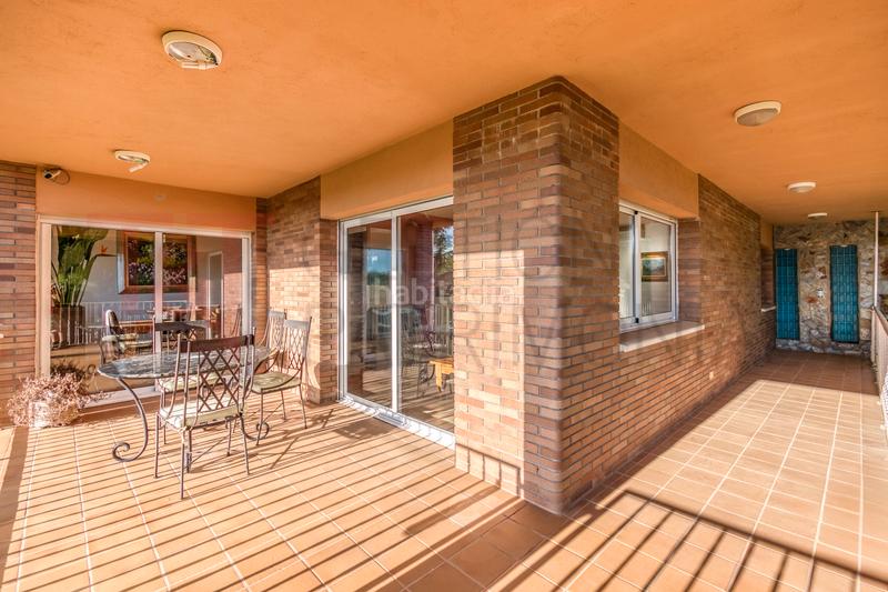 Foto d8628acf-d9ee-49f8-9e72-5376a756f587. Haus in carrer d'olof palme 23 in Castellarnau Sabadell