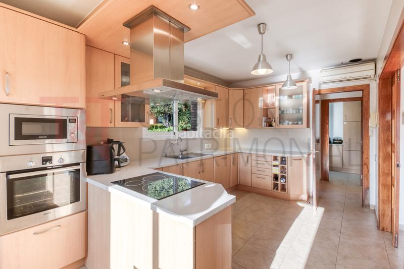 Foto e6fb2d45-341e-4430-8296-1cd19a548a6d. Haus in carrer d'olof palme 23 in Castellarnau Sabadell