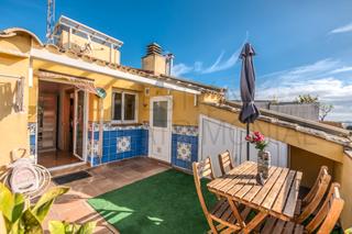 Dúplex  Carrer anselm clavé. Dúplex de 3 dormitorios con terraza privada