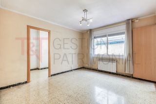 Pis a Paseo acacias 10. 4 habs, gran terraza, espacio