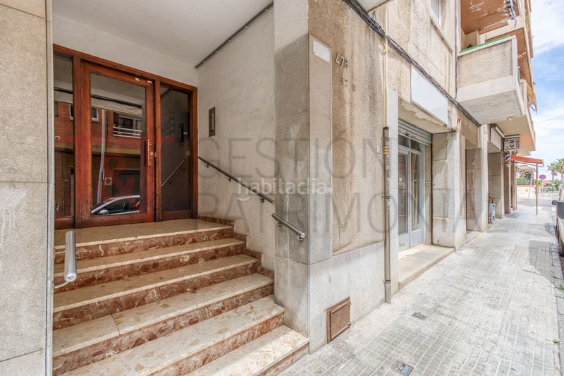 Foto e9c370ae-5333-40b5-9259-eb2a78822265. Pis a carrer alt de sant pere 47b a Centre Torredembarra