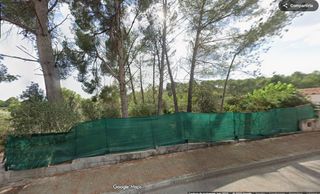 Terreny residencial a Avinguda Sant Muç 42