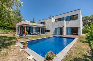 Maison  Carrer santa quiteria 17. Amplitud y calidad