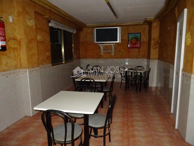 Foto f1599643-8b77-4cce-b04a-a01d5a594d86. Lloguer local comercial a San Juan Aspe