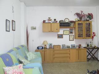 Local commercial à Novelda. Se vende   almacen en novelda, alicante