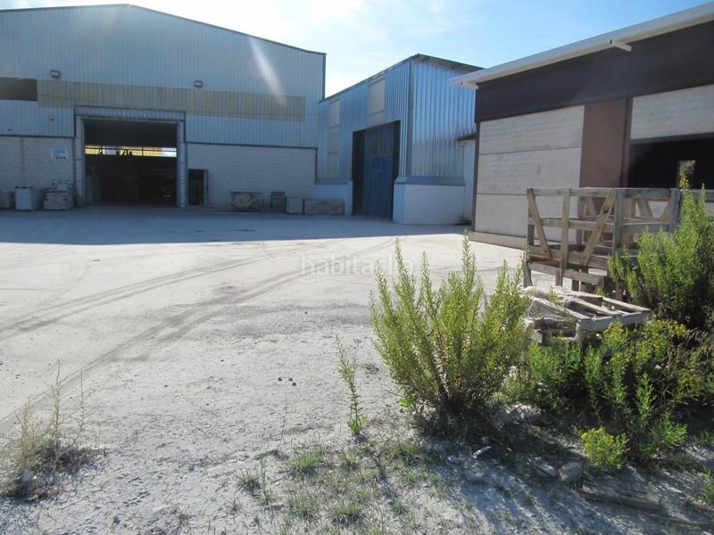 Foto 00387526-c928-4164-b8a7-bd2438583cef. Fabrikhalle in Romana (la)