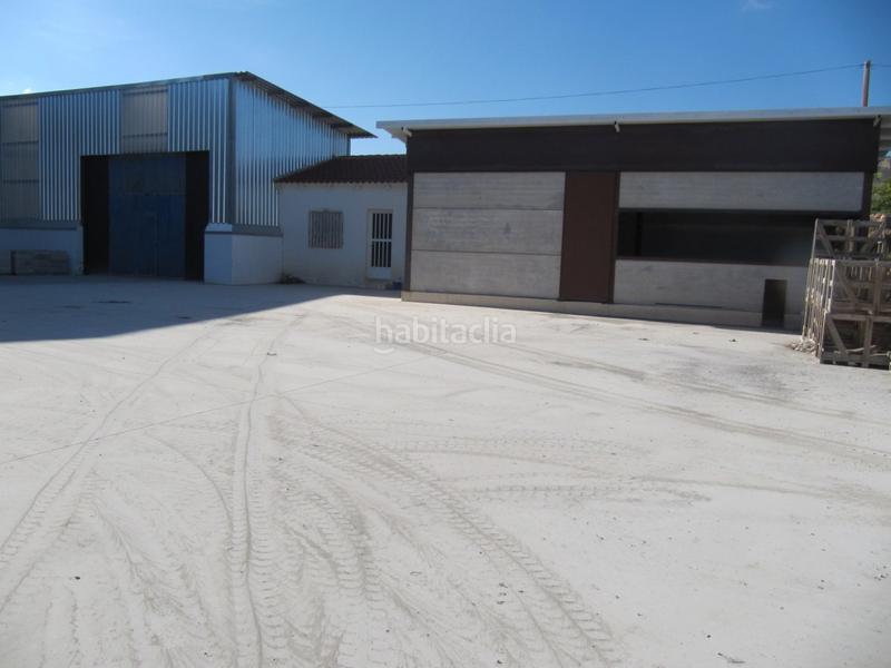 Foto 8c6dd892-7e07-4dbb-a749-1e24a81747c0. Fabrikhalle in Romana (la)