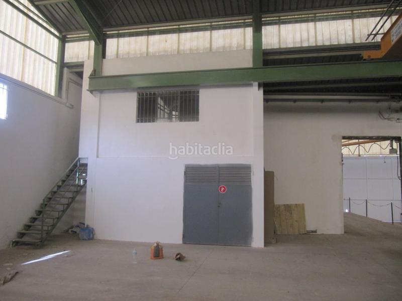 Foto 96fd9026-0d62-40e3-aa4e-e413a63fa5a4. Capannone industriale in Monforte del Cid