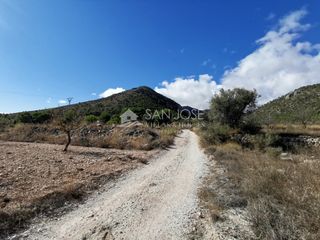Terreno residenziale in Monòver. Terrenos en monovar zona cava fria cerca de romaneta