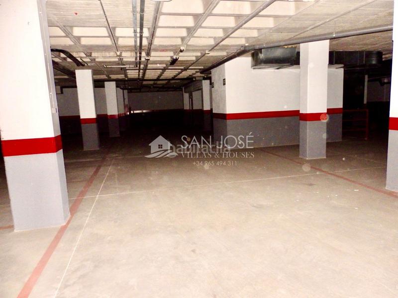 Foto abaa5994-cf79-47a0-a682-53f932e13d08. Locale commerciale in Centro Elche / Elx