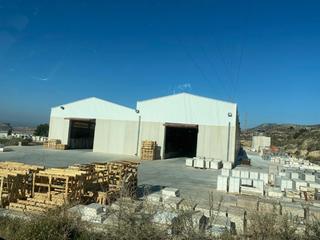 Bâtiment à usage industriel à Novelda. Venta de estupenda nave industrial en novelda
