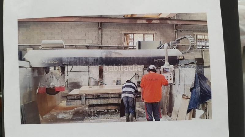 Foto e0153f11-970d-4981-b930-d0dd366117cd. Nau industrial a Novelda