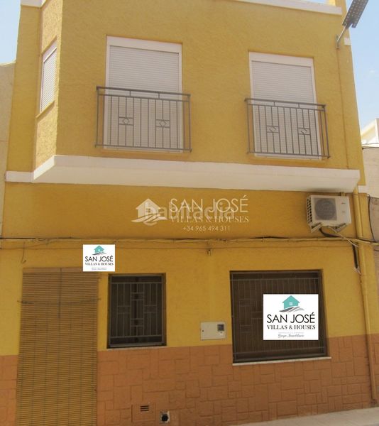 Foto 89d8f0ee-02cd-41e6-b4dc-d60f92fc699d. Casa amb calefacció a Pinoso
