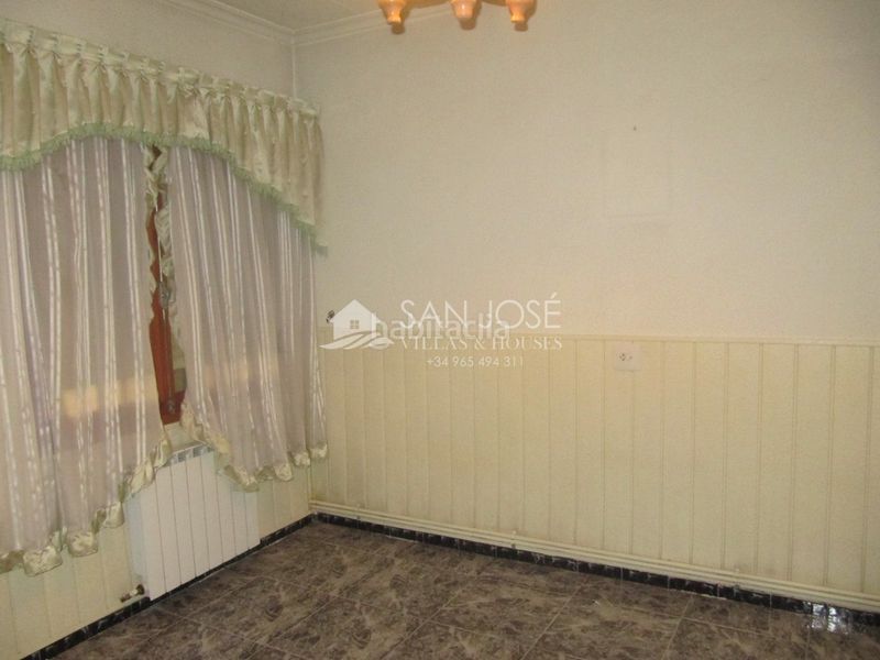 Foto c0b14889-a11a-475d-bd5a-65e75ac7a4b3. Casa amb calefacció a Pinoso