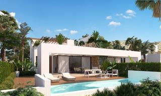 Maison jumelée à Monforte del Cid. Venta adosado, residencial campo de golf, monforte del cid