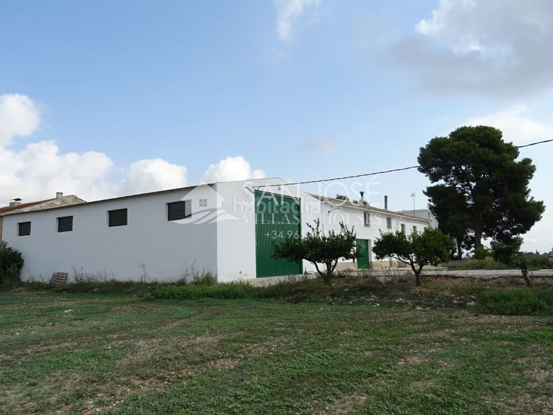 Foto dcee55cd-cae9-48a3-b739-7c9264b8d0e2. Xalet a San Juan Aspe