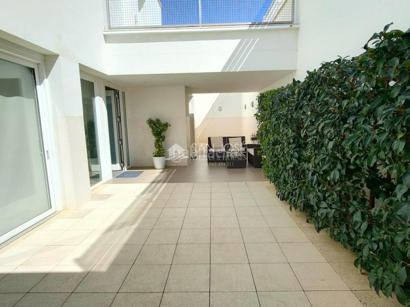 Foto 6cc4ad08-b99c-4559-82ce-352effab9e98. House with heating parking in San Juan Aspe